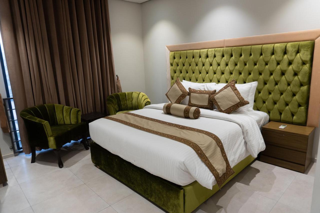 Trivelles Executive Suites Islamabad Exterior foto